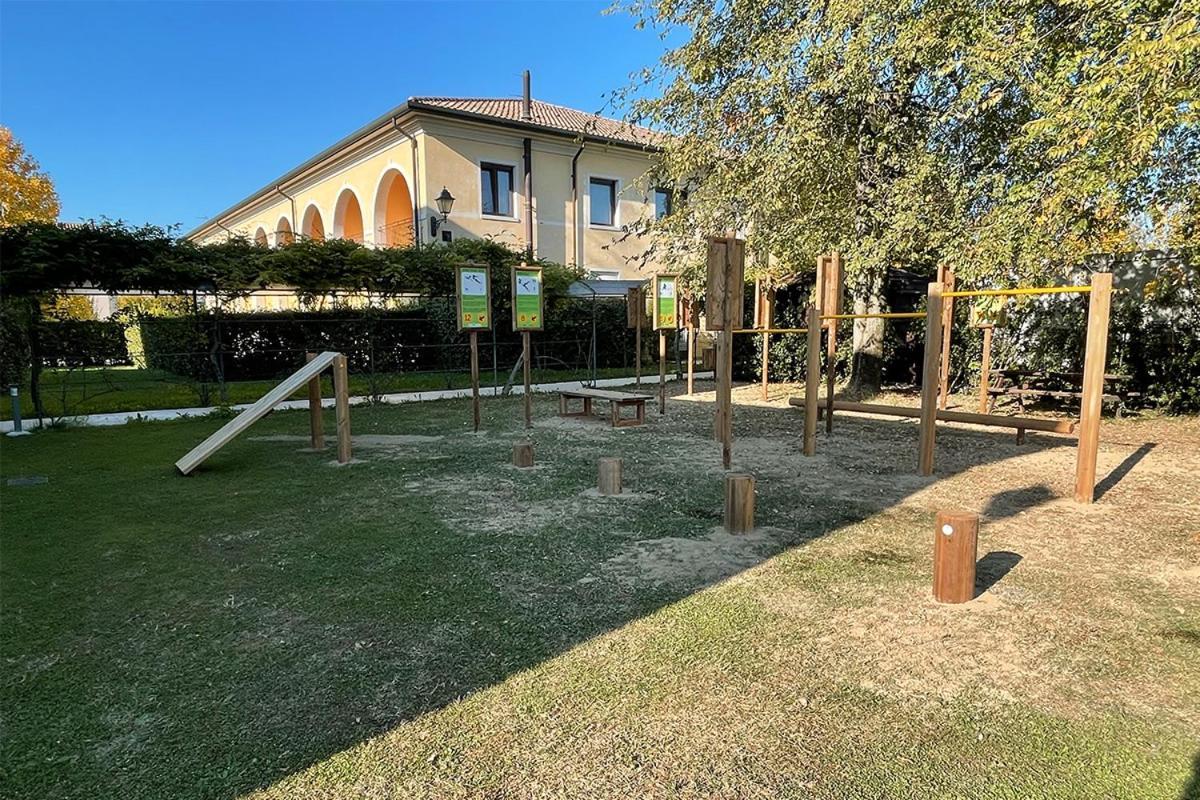 Hotel Villa Dei Carpini Одерцо Екстер'єр фото